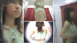 大胆な割れ猫が発射されました 巨乳 兵士