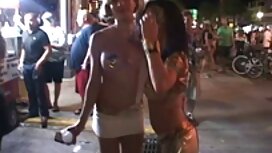 若い吸うと性交とともに彼女のよく恵まれた ...