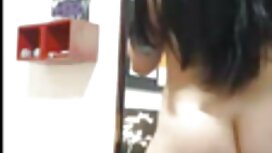 彼女は私のためにパンティーを伸ばし、この ...