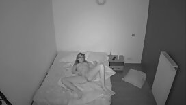 女の子はポルノに欠けている 女 エロ い ...