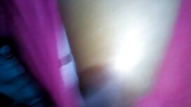 裸の金髪のポルノの女の子とのセックスをお ...