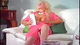 Sluttyスキニーブルネットの惑星 女 ...